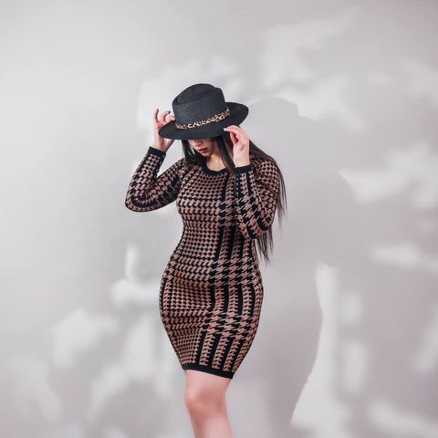 Robe en laine avec boutons